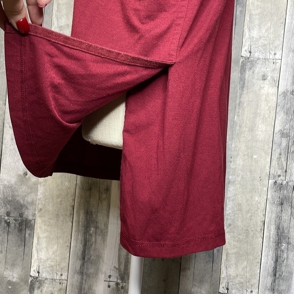 STATE of Mine maroon long sleeve tee with gold lettering. Thankful. Size‎ medium - Picture 5 of 9